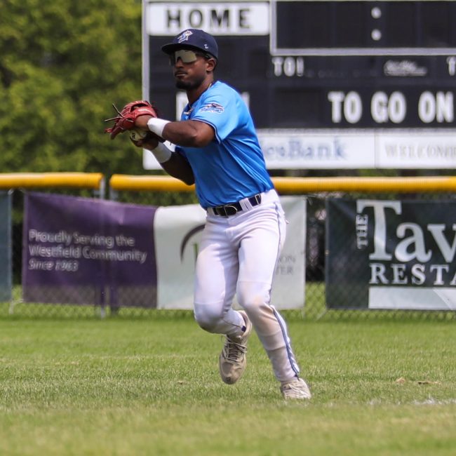 Ben Williams makes a catch for the Starfires
